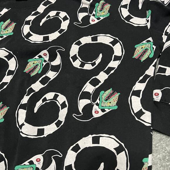 BEETLEJUICE Sweatshirt Womens Medium Black White Green SANDWORM Long Sleeve Crew - Picture 2 of 7